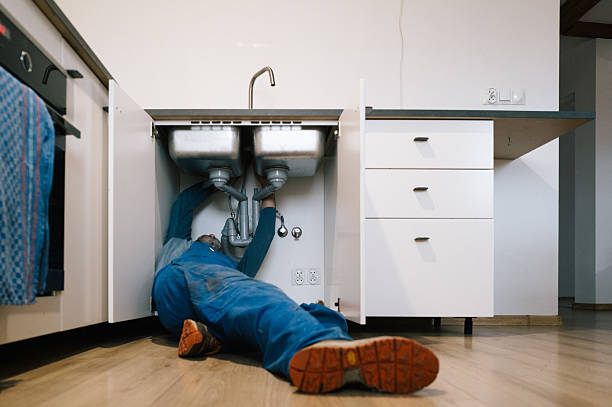 Professional Drain Cleaning technician working in Williamsburg, PA